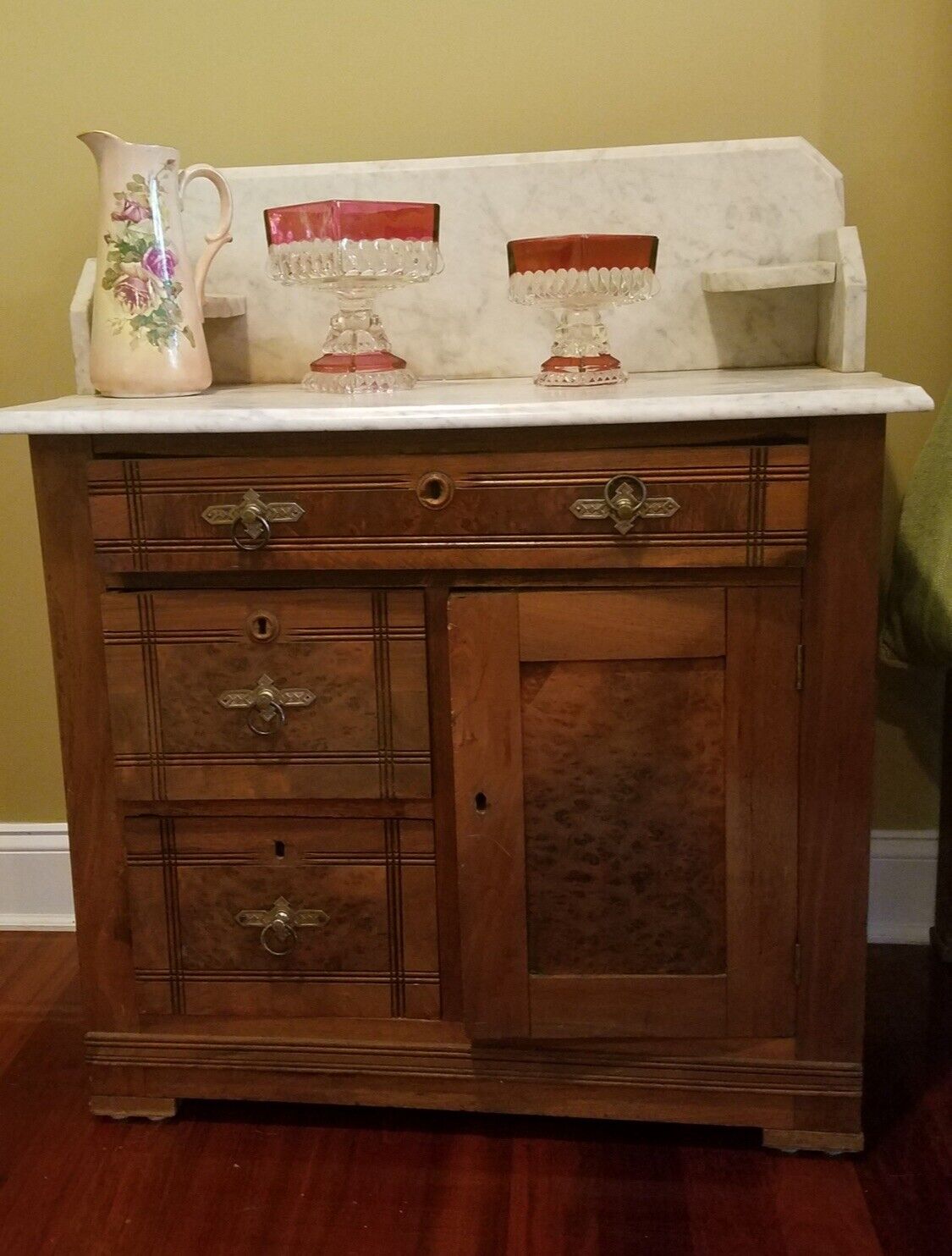 Antique Full Size Bedroom Furniture