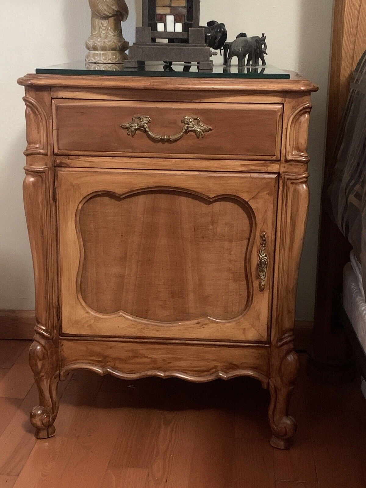 antique victorian bedroom set
