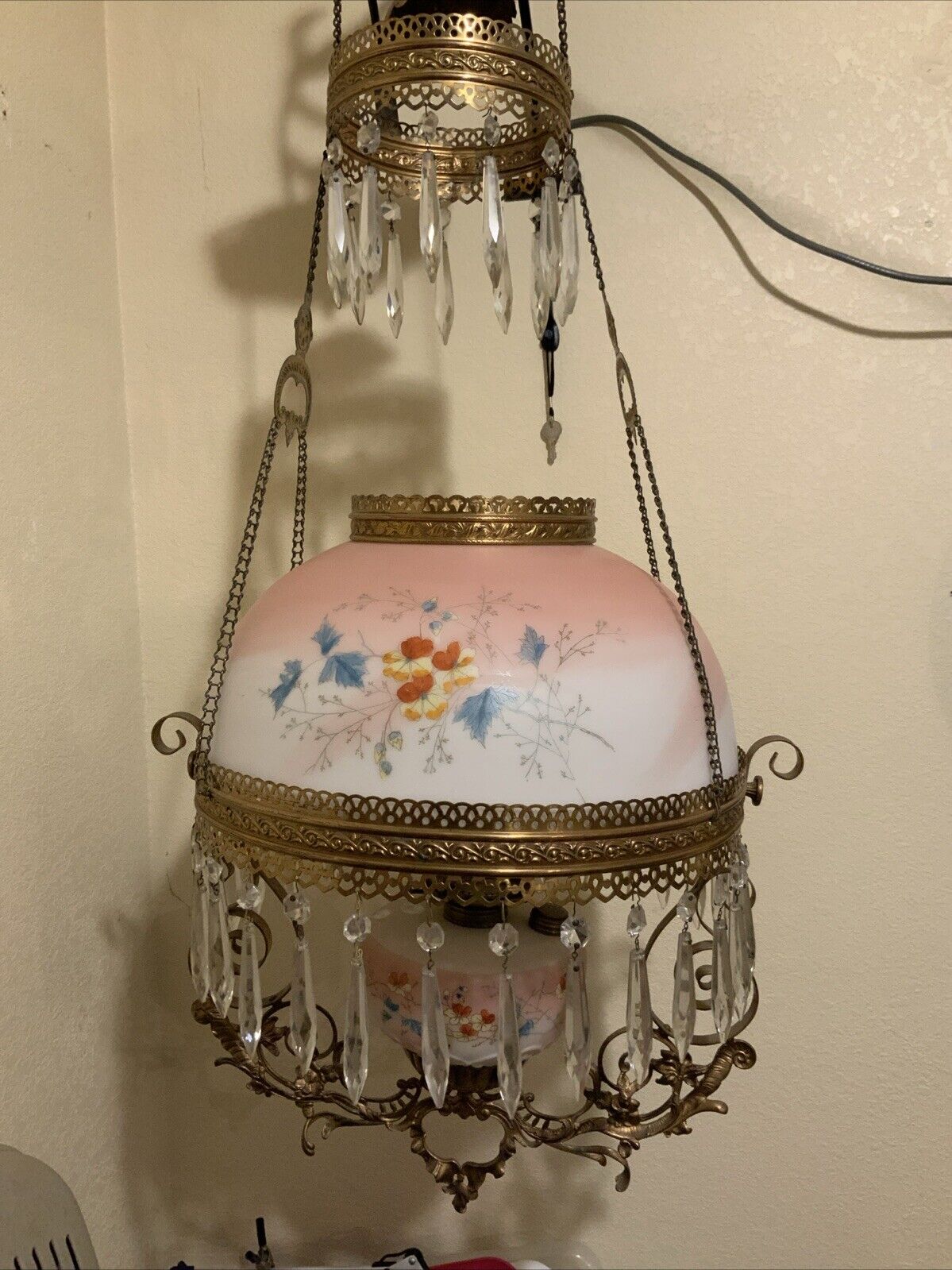 Vintage Antique Victorian Hanging Oil Parlor Library Lamp W/ Matching Font Shade