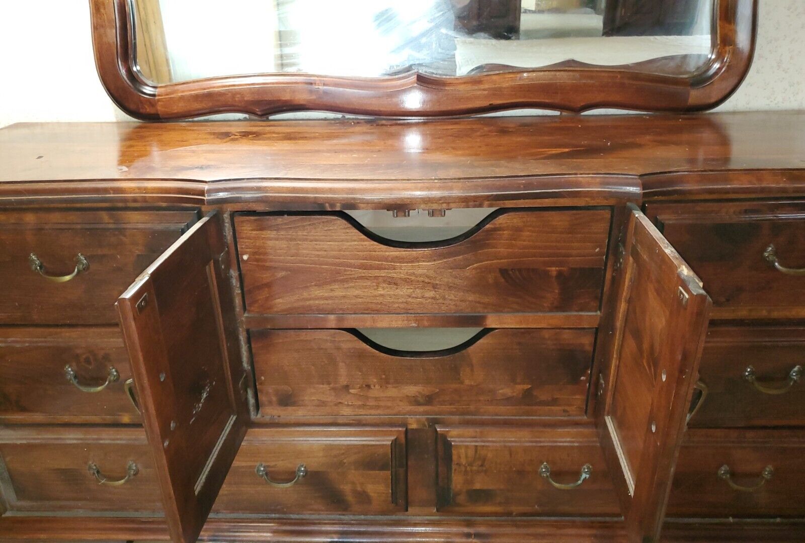 antique solid wood bedroom furniture