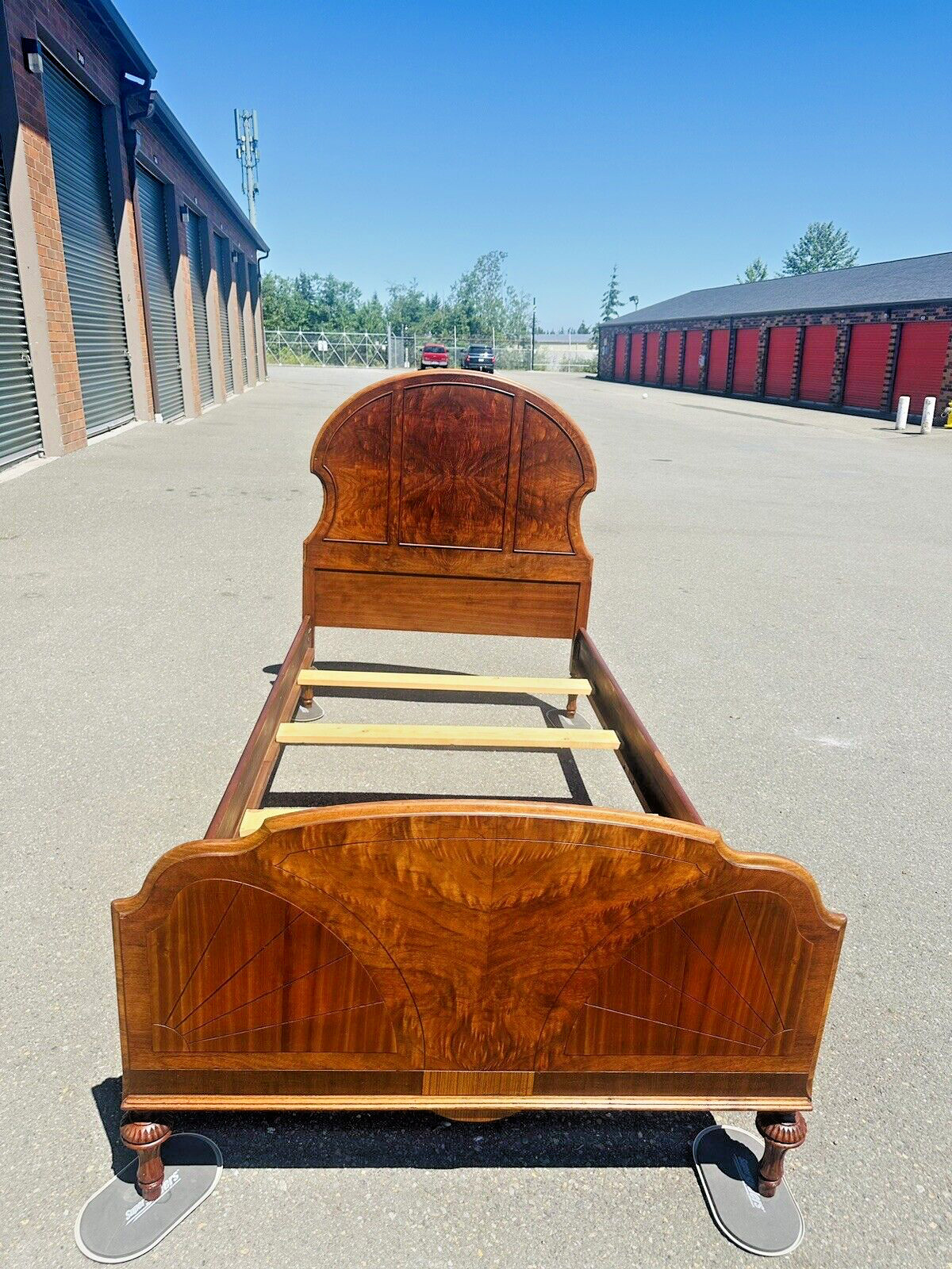 Beautiful Antique 1900's Solid Mahogany Chippendale Style Twin Size Bed