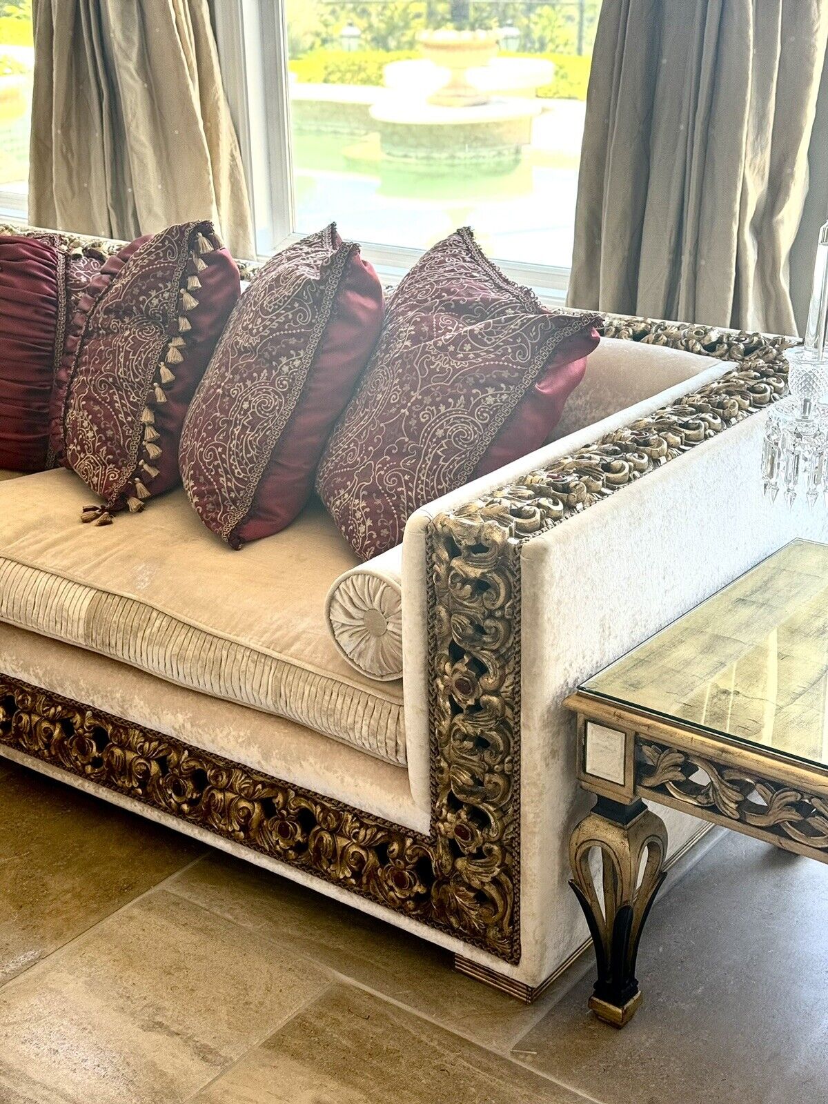 🦚 HiEnd 18th Century Rococo Style Italian Lush Velvet Hand Crafted Sofa Couch