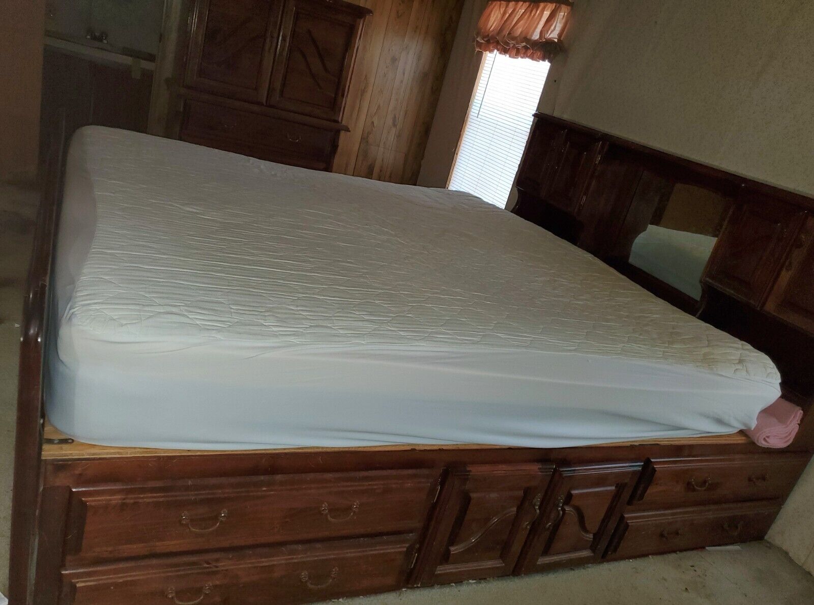 antique solid wood bedroom furniture