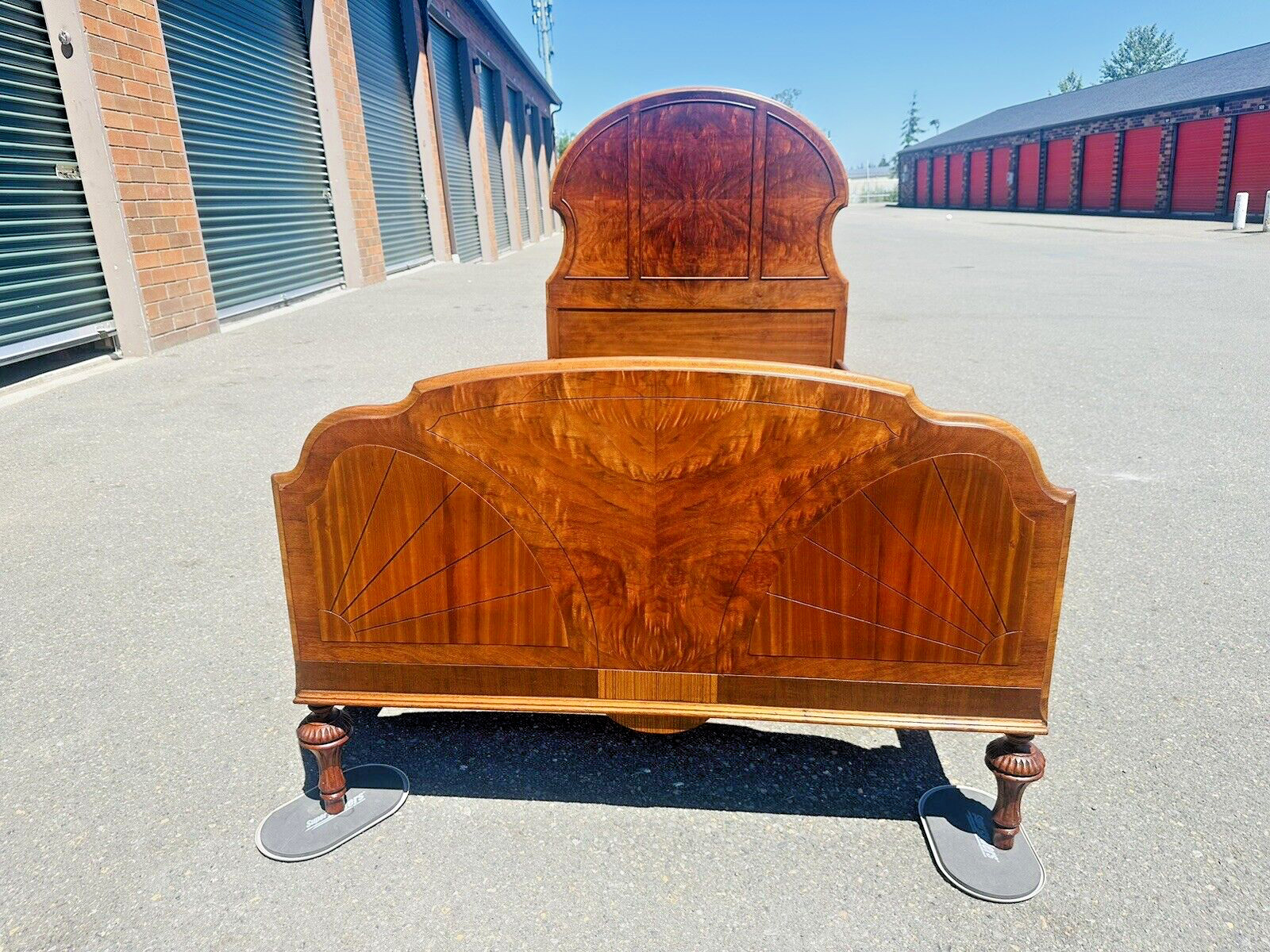 Beautiful Antique 1900's Solid Mahogany Chippendale Style Twin Size Bed