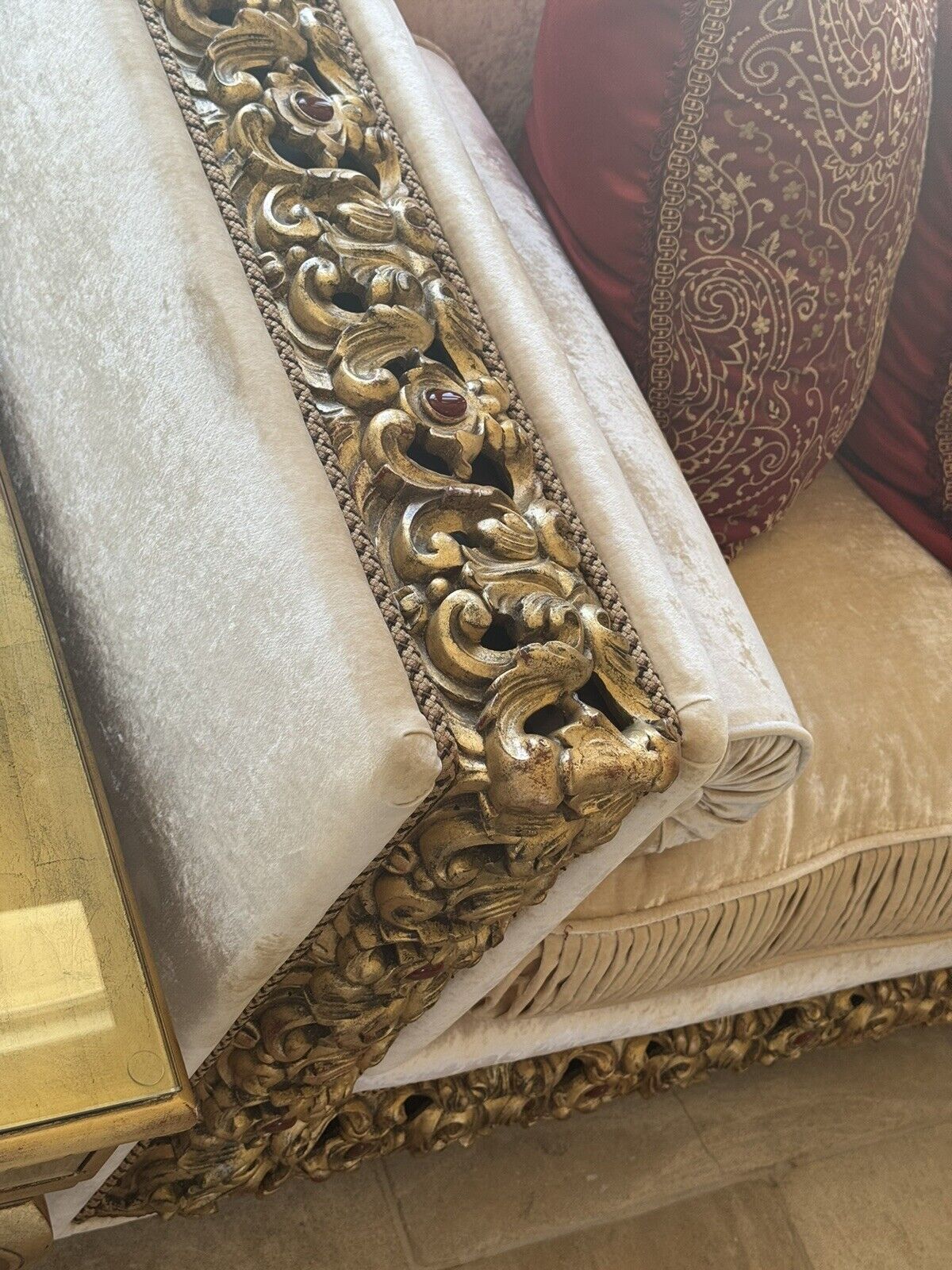 🦚 HiEnd 18th Century Rococo Style Italian Lush Velvet Hand Crafted Sofa Couch