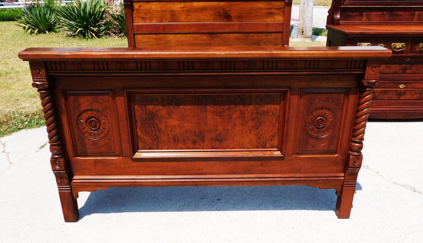 2 Piece Walnut Victorian Aesthetic Bed Room Set~~Bed~~Dresser