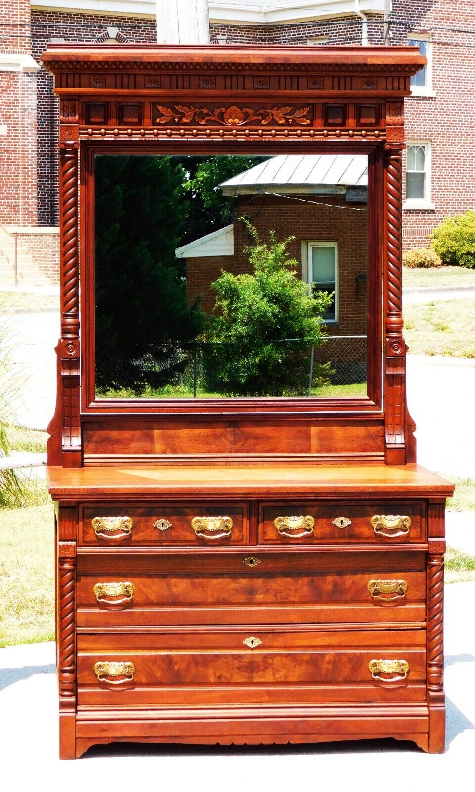 2 Piece Walnut Victorian Aesthetic Bed Room Set~~Bed~~Dresser