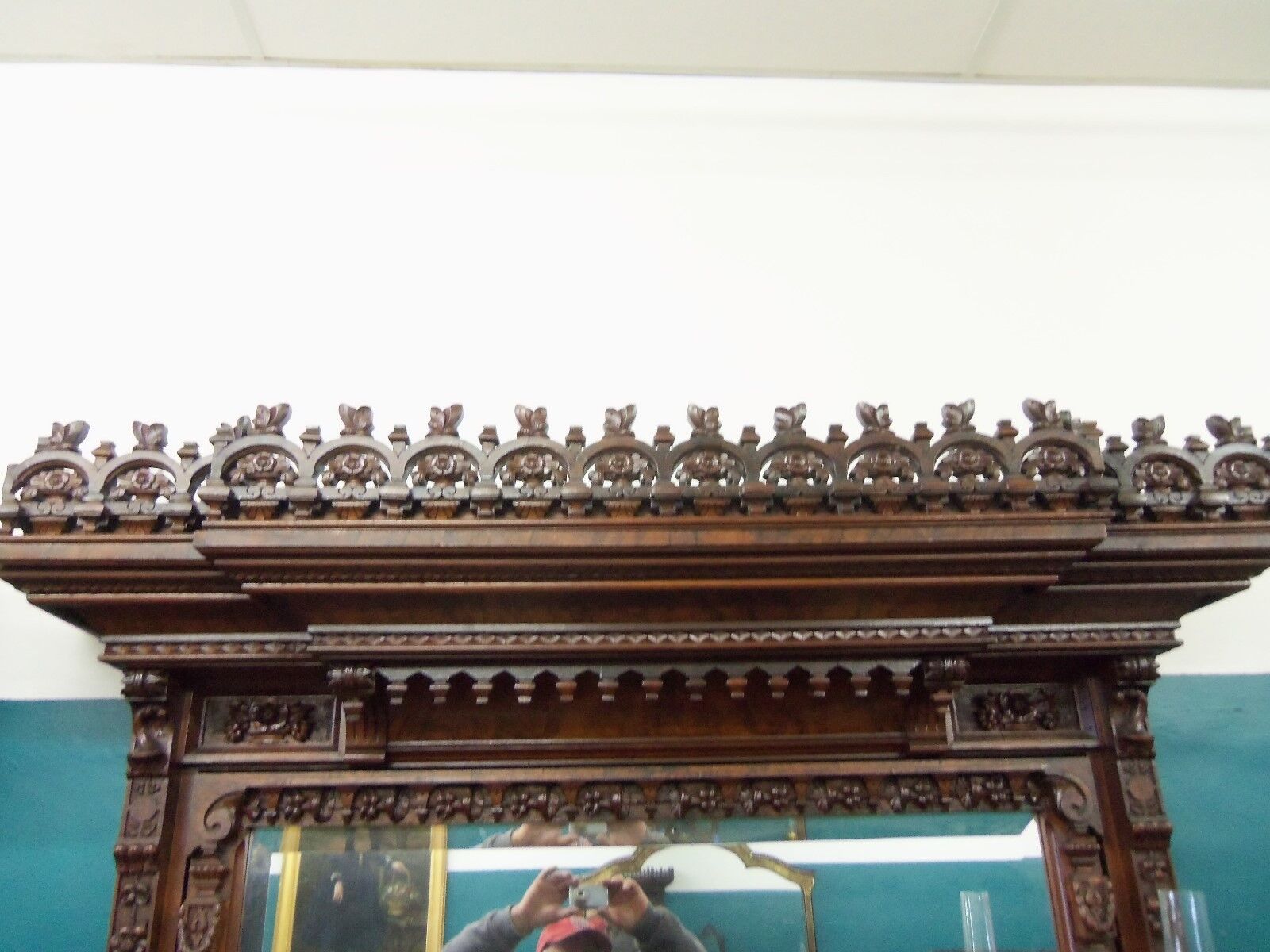 Victorian 3 pc Bedroom set New York Exposition Walnut Burl Great Carvings