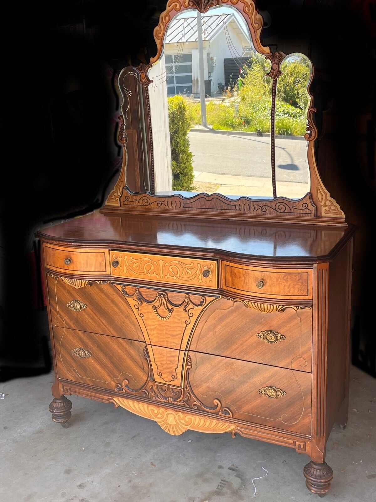 Antique 1920’s-30’s Bedroom Set High Boy Dresser-Mirrored Dresser Full Bed