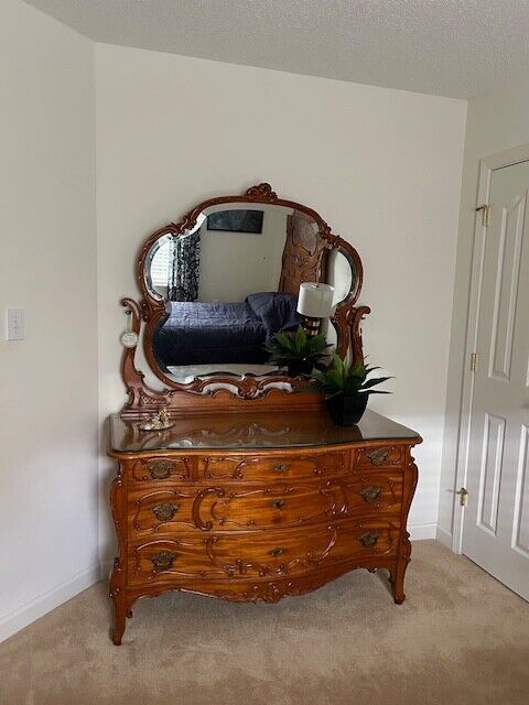 louis xv antique bedroom furniture