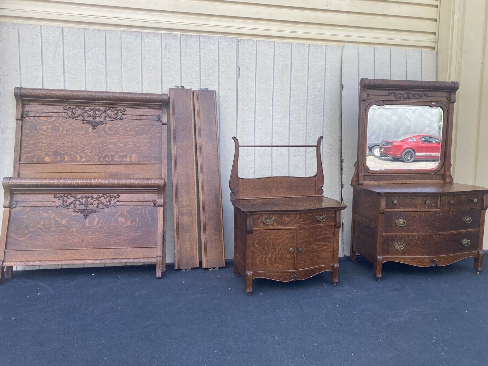 65563   Antique Victorian 3 Piece Bedroom Set Bed, Dresser w/ mir. +  Washstand