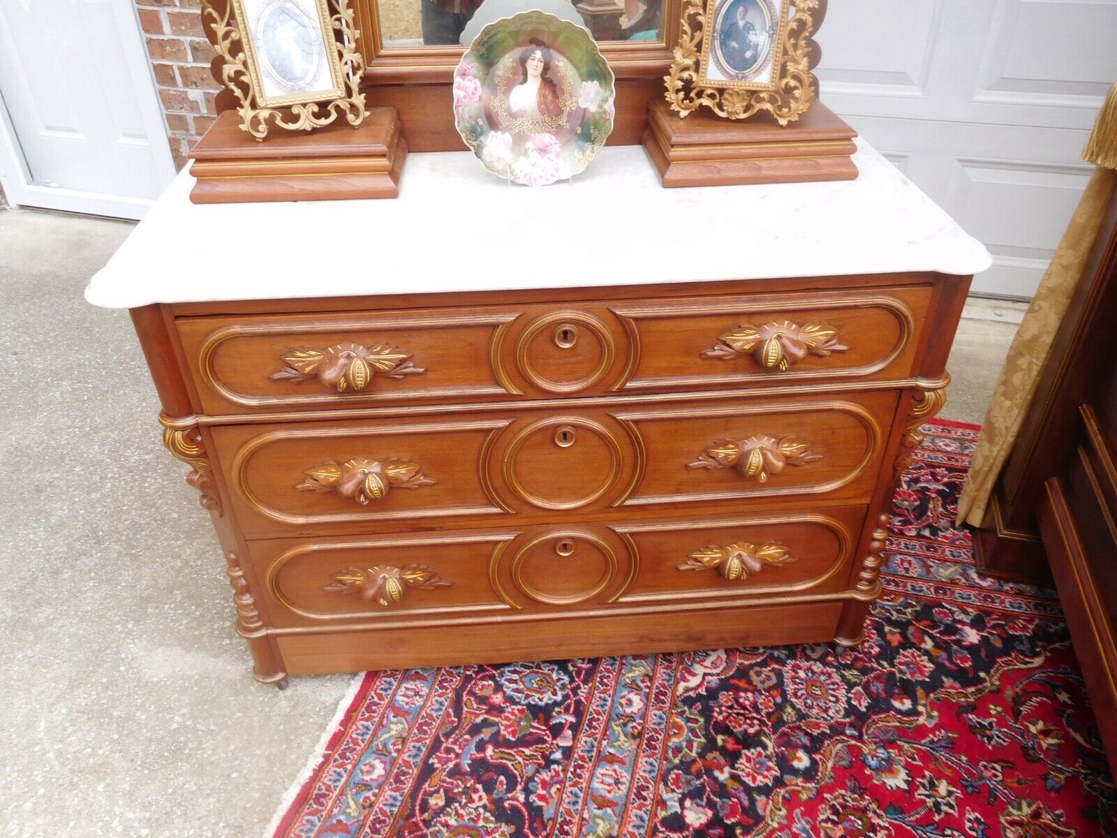 SPECTACULAR VICTORIAN WALNUT HALF TESTER BEDROOM SET