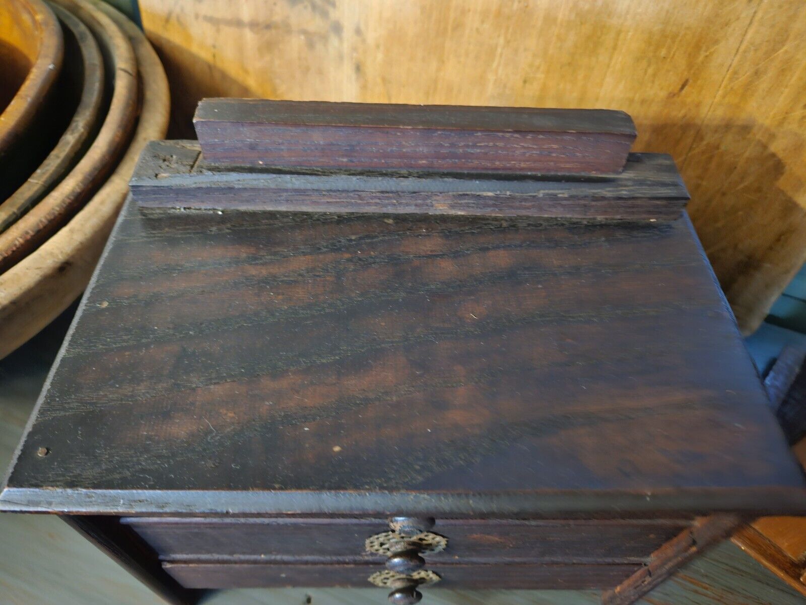 ANTIQUE EARLY 1900'S BEAUTIFUL WOOD SMALL DOLL DRESSER EDWARDIAN BEARS & DOLLS
