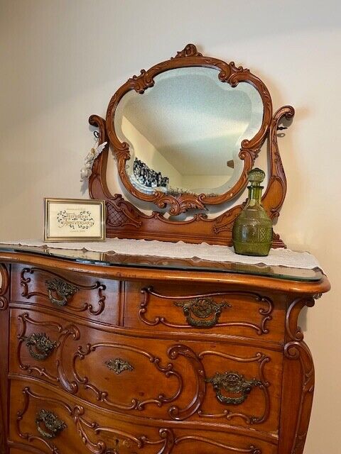 louis xv antique bedroom furniture
