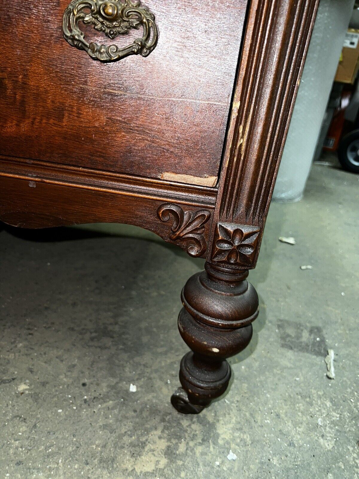 vintage 1920’s solid wood 3 piece bedroom set dressing table & 2 dressers NC mkr