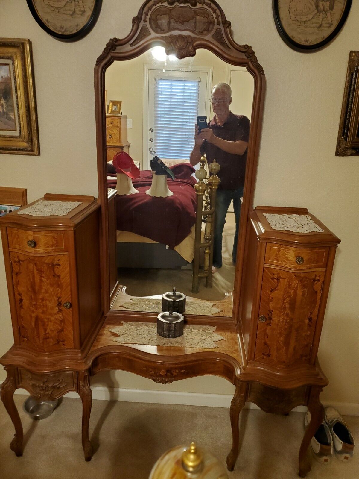 FRENCH LOUIS XV STYLE FANTASTIC ANTIQUE INLAID BURL Bedroom Set-6 Pieces