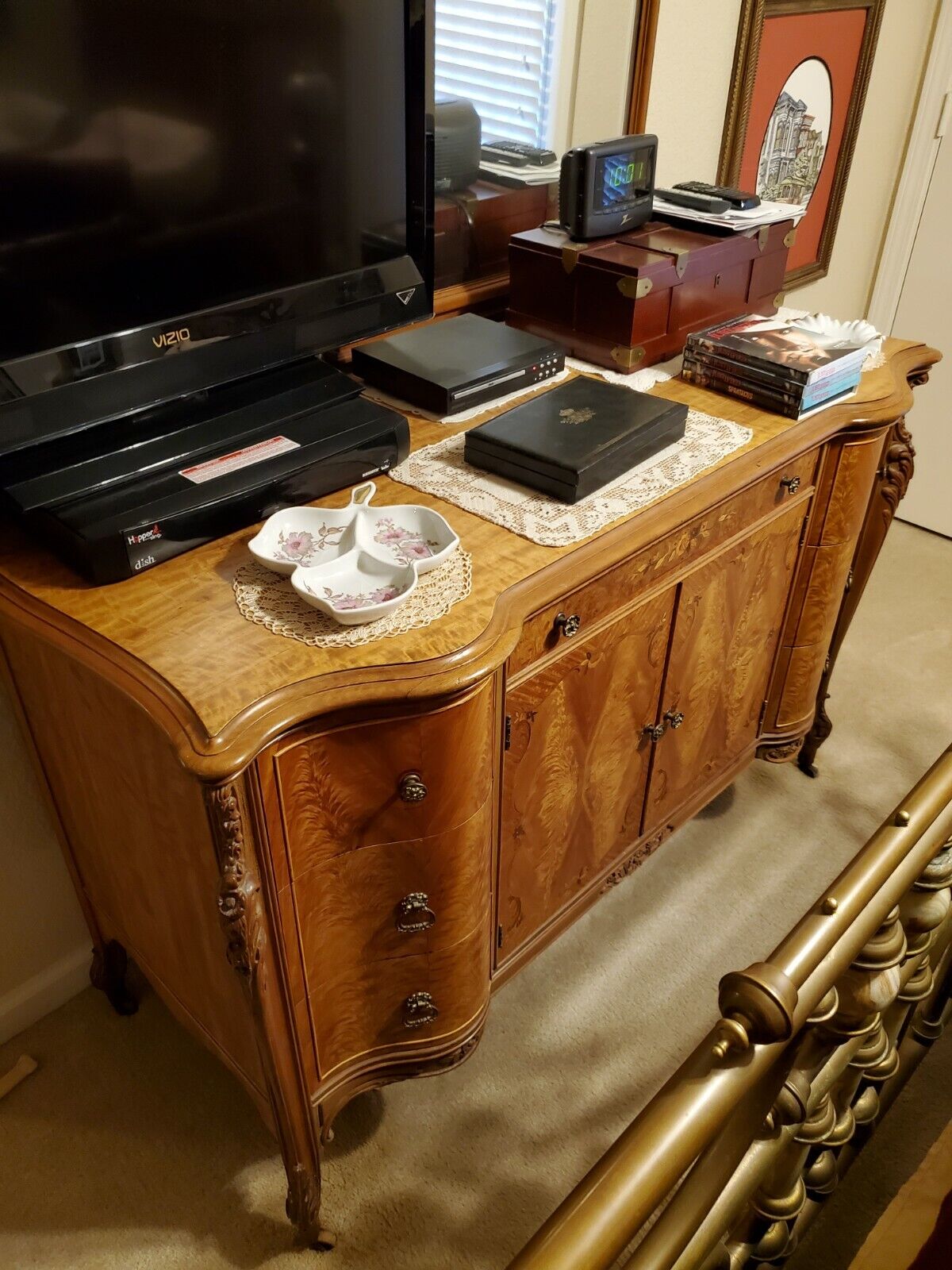 FRENCH LOUIS XV STYLE FANTASTIC ANTIQUE INLAID BURL Bedroom Set-6 Pieces