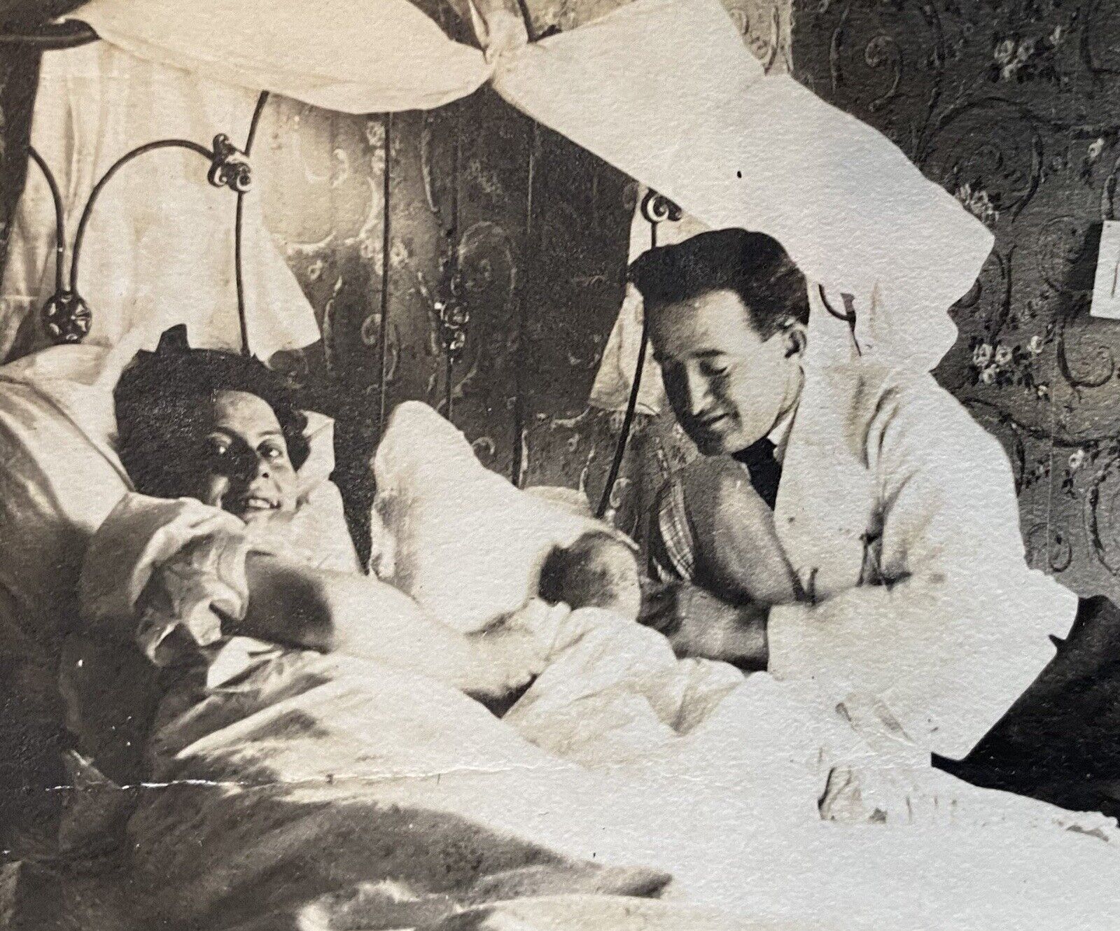 Couple in Bed with Baby Interior Bedroom Early 1900's Antique Vintage Photo