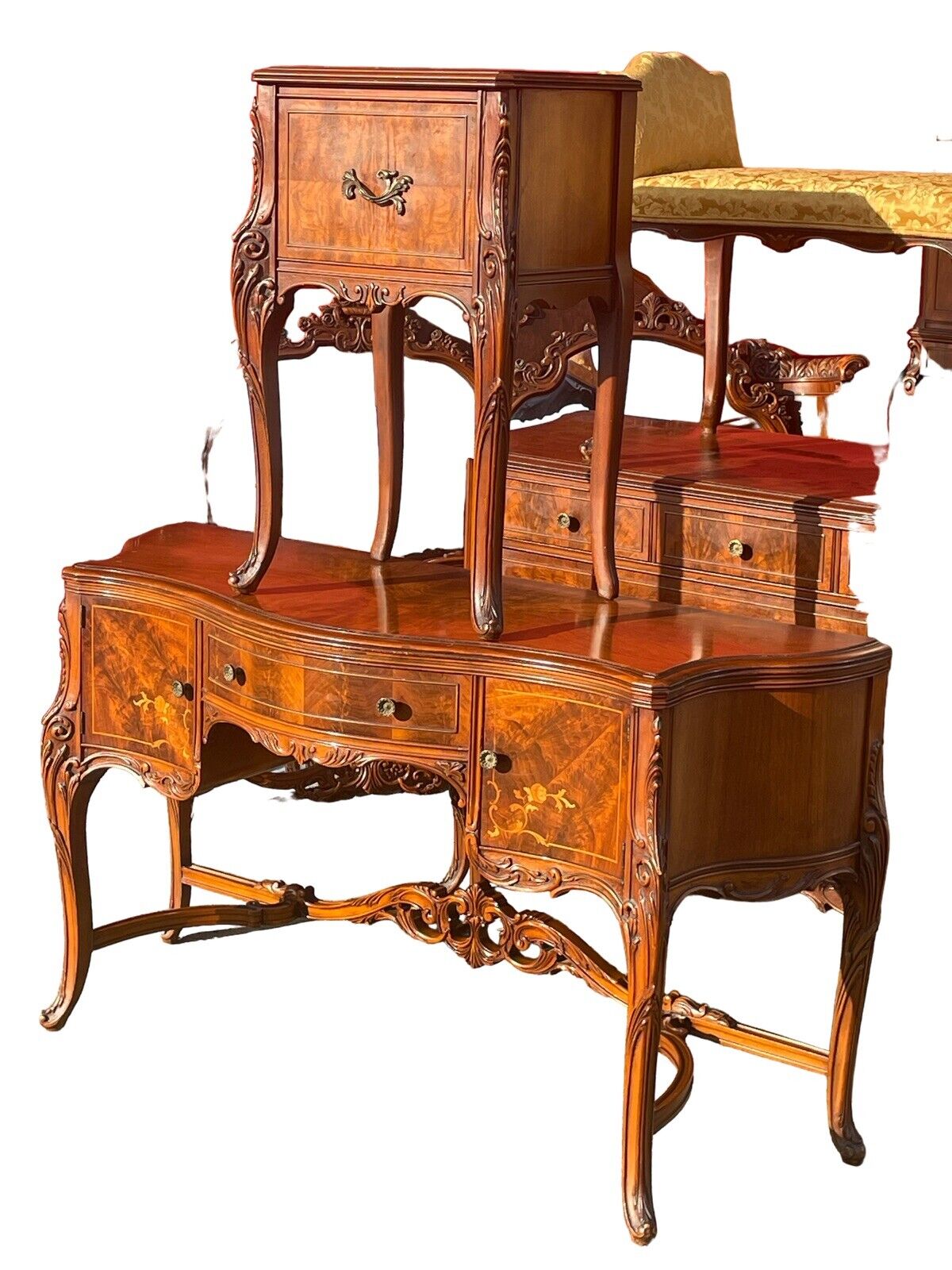 Fabulous Antique Carved Inlaid 6 Pce French Style Bedroom Set
