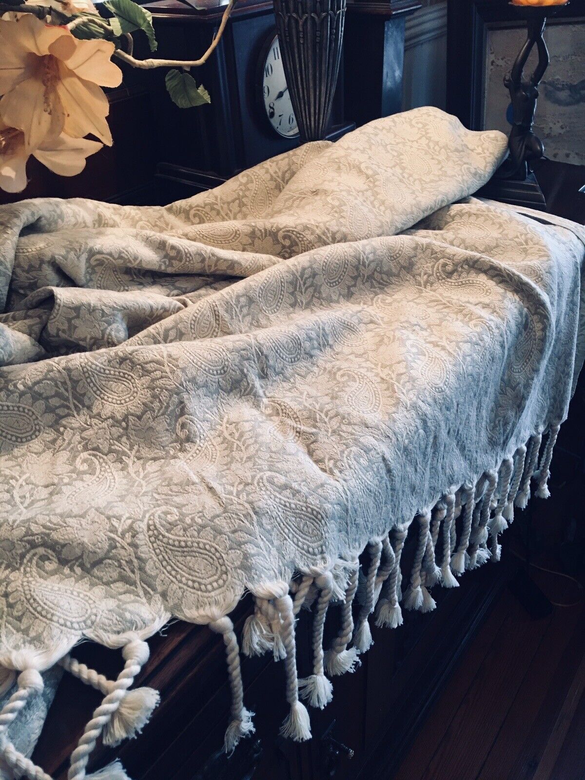 Pale Green Antique Paisley Fringe Shawl Tapestry