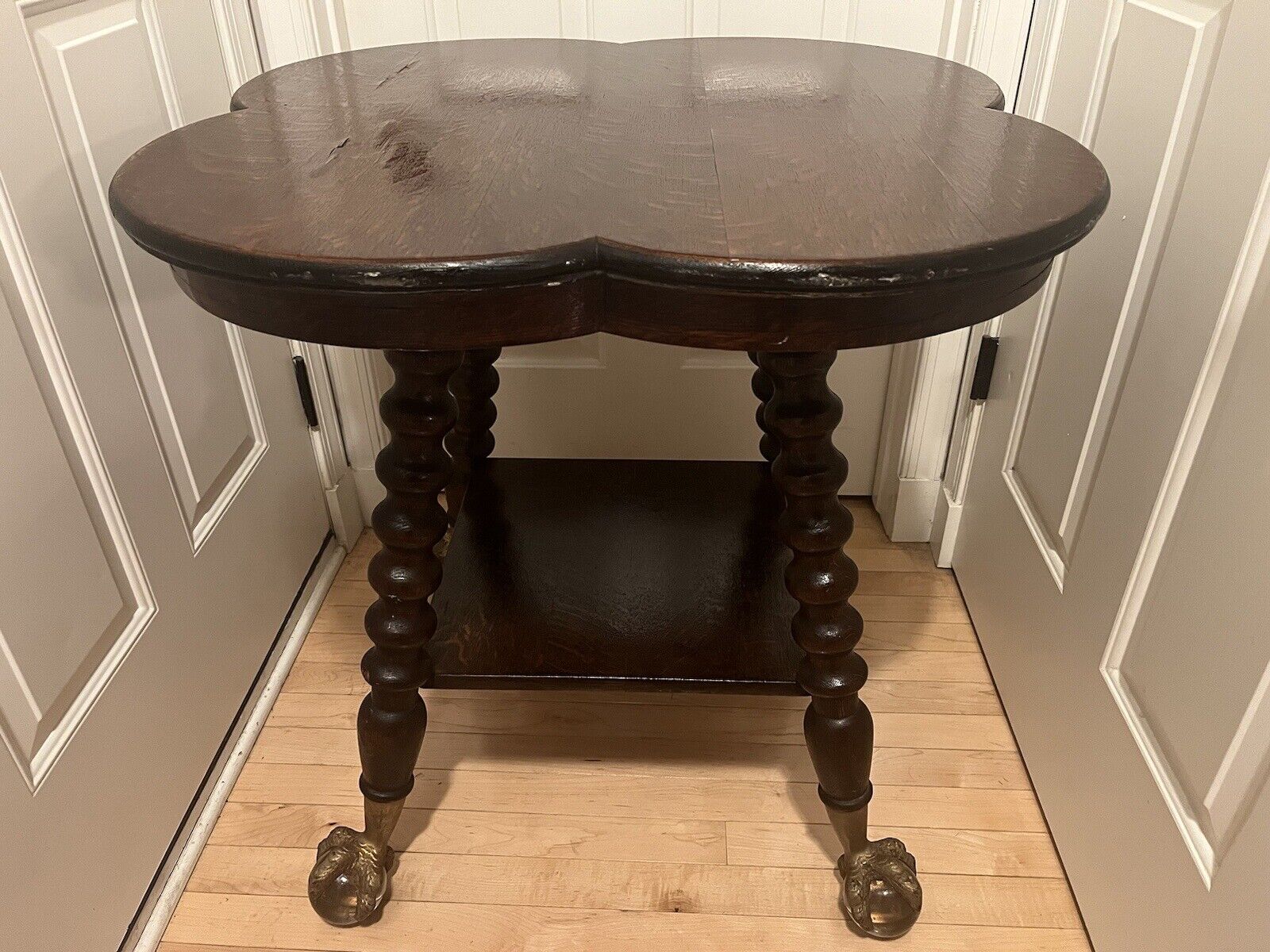 🔥1800s Antique Oak Gargoyle Claw Glass Ball Foot Parlor Clover Table NightStand