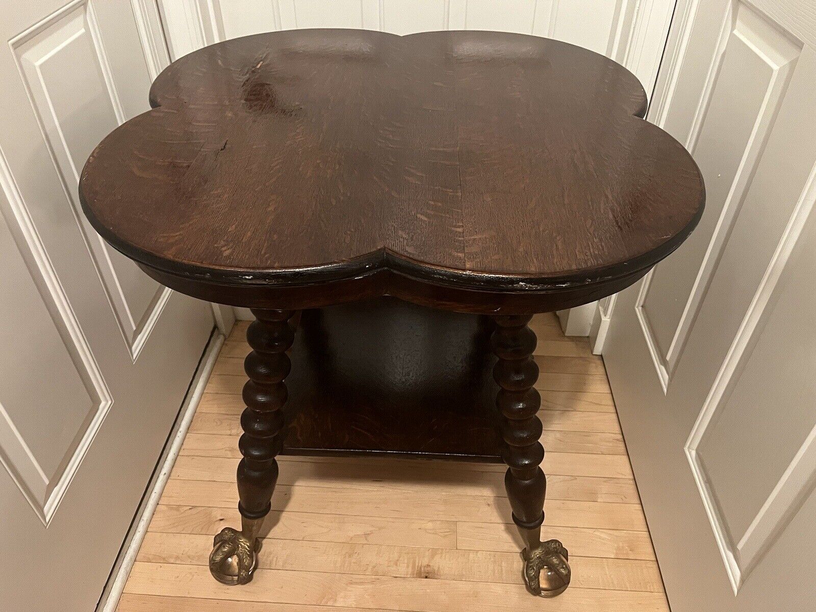 🔥1800s Antique Oak Gargoyle Claw Glass Ball Foot Parlor Clover Table NightStand