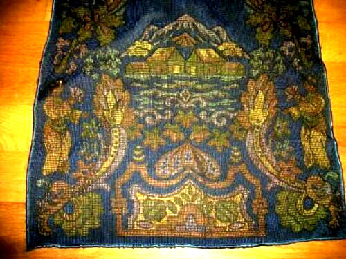 Art Deco Reversible Geisha Tapestry Runner 6ft