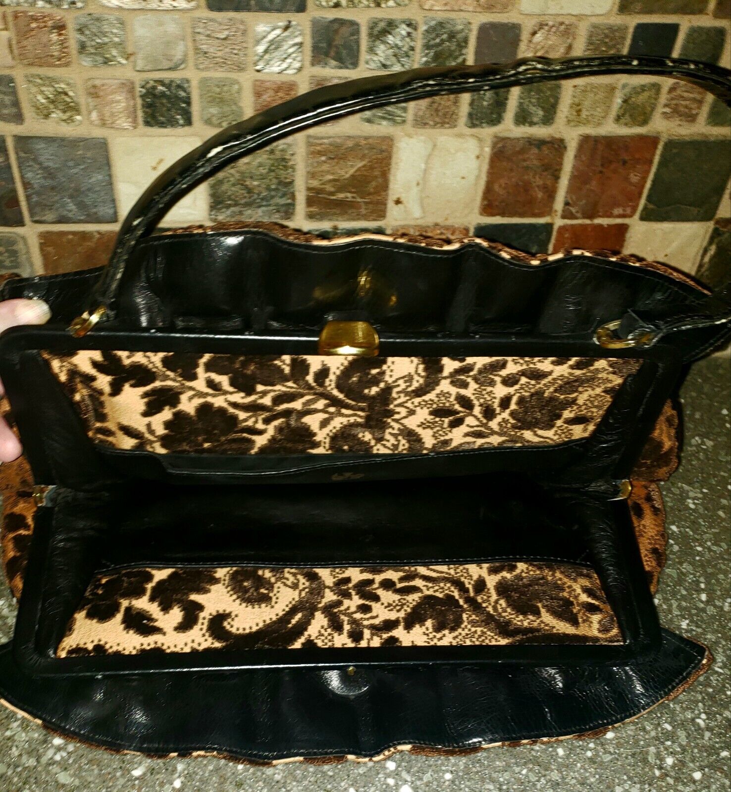 Vintage Spanish Floral Tano Handbag - 1900s