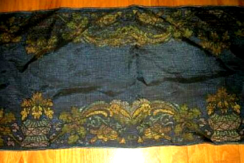 Art Deco Reversible Geisha Tapestry Runner 6ft
