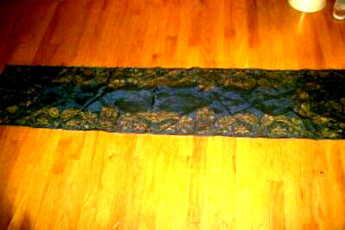 Art Deco Reversible Geisha Tapestry Runner 6ft