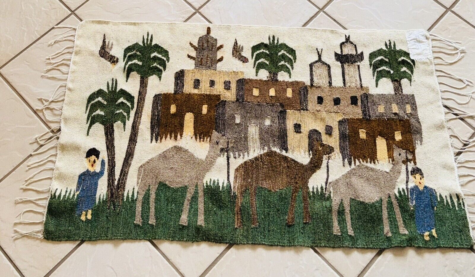 Vintage Egyptian Handwoven Tapestry Carpet - El Harraneia