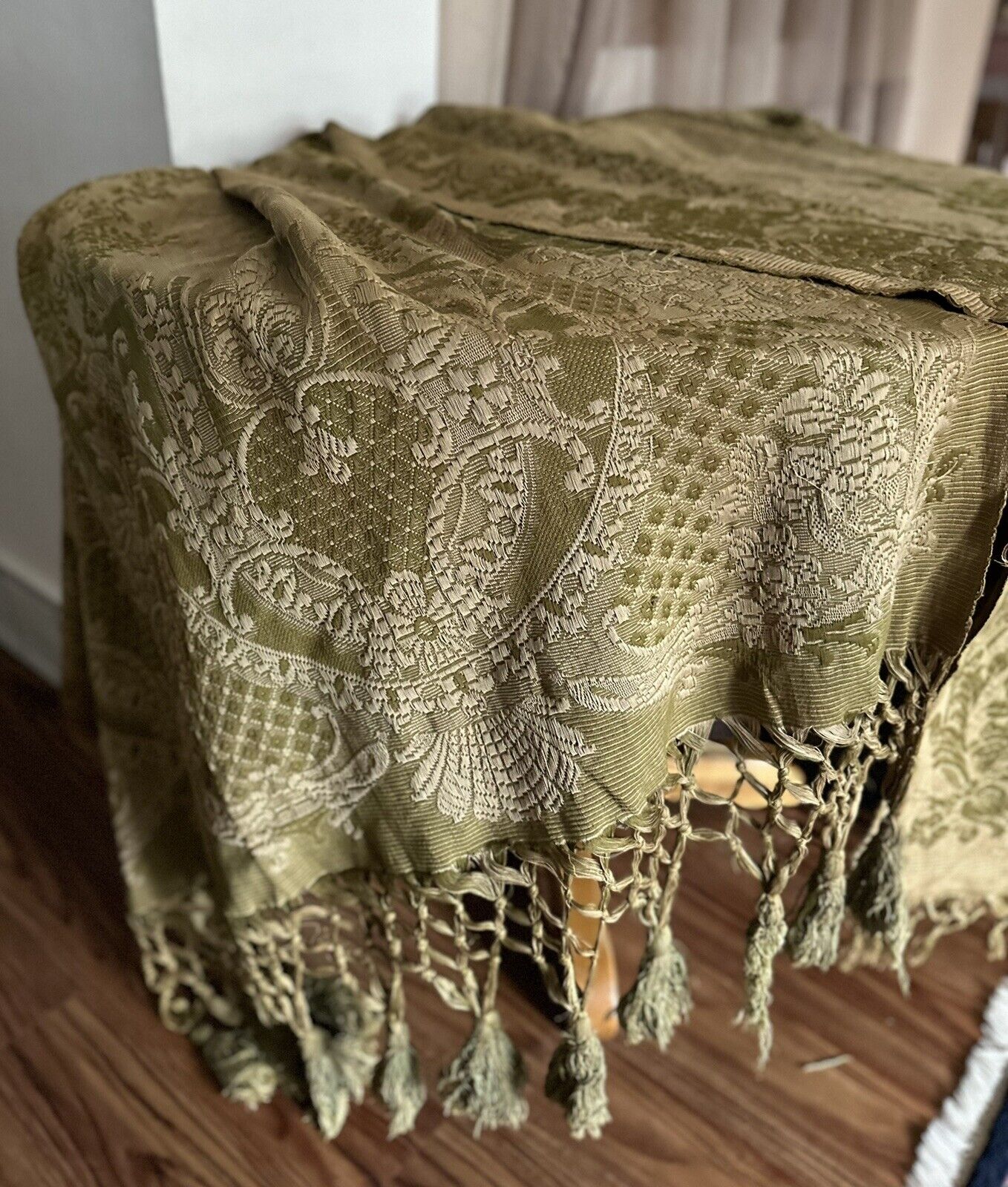 Vintage Fleur-de-lis Green Fringed Piano Coverlet