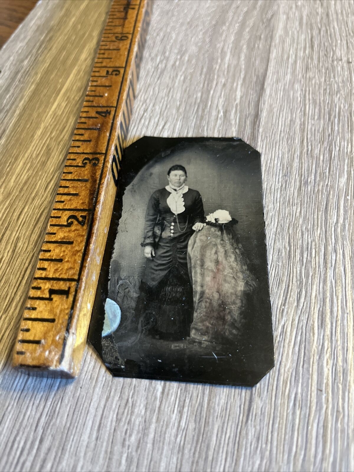 Victorian Woman 1800s Tintype Photo with Hat