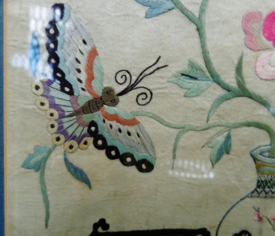 Qing Dynasty 1700s Qianlong Silk Embroidered Panel