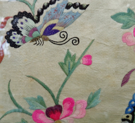 Qing Dynasty 1700s Qianlong Silk Embroidered Panel