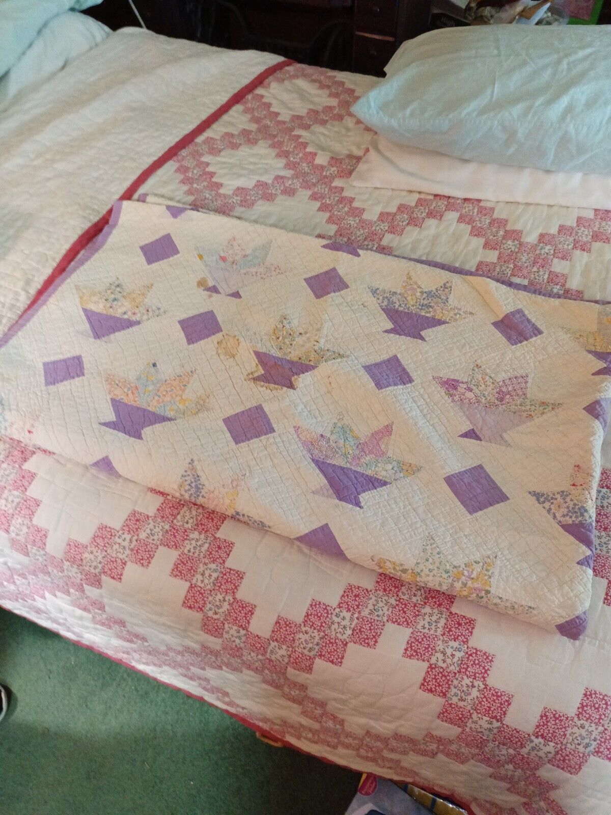 Antique Amish Hand-Pieced Quilt from 1900s
