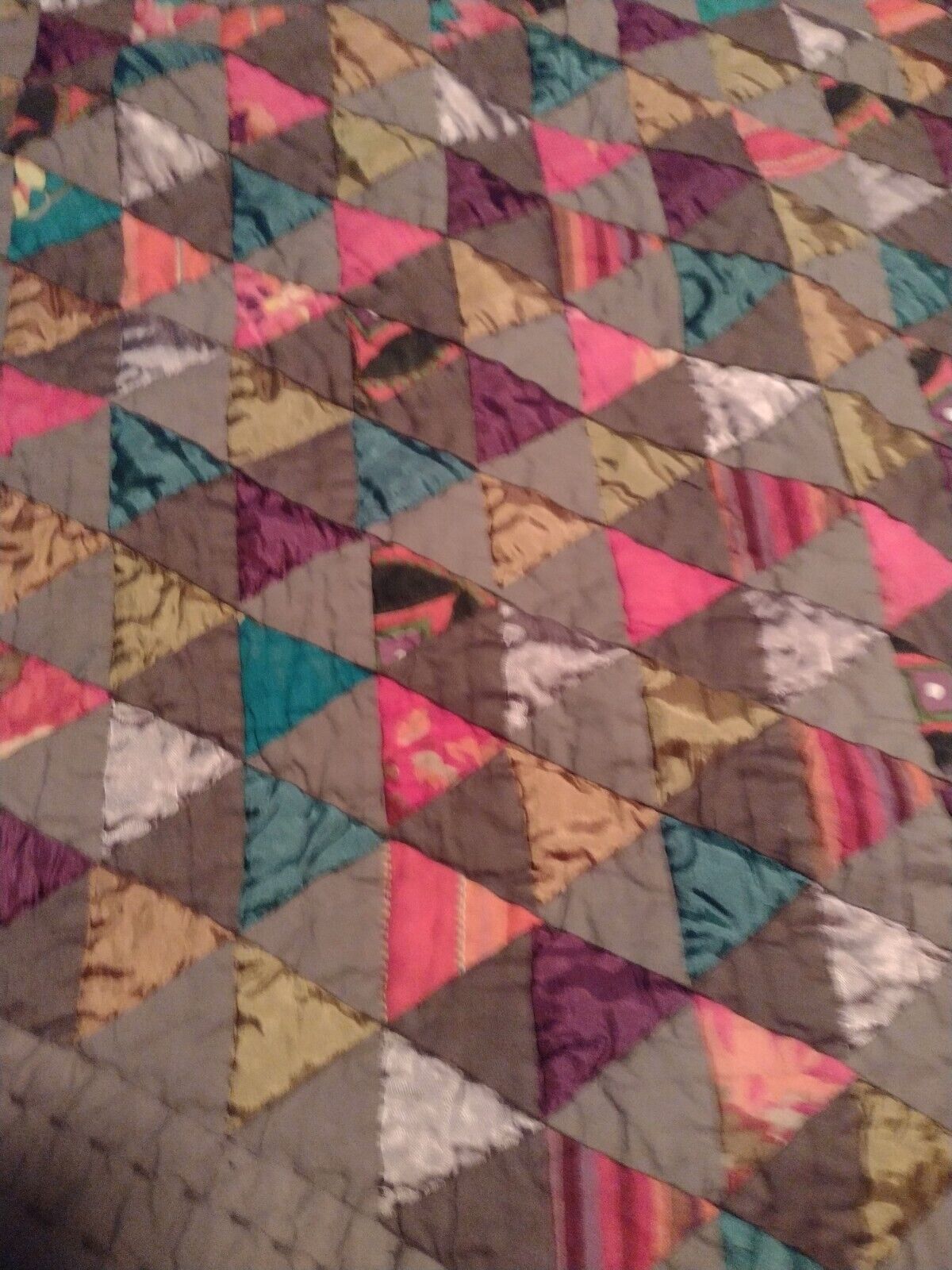 Charming Vintage Triangle Quilt in Purple and Gold