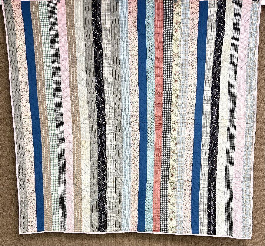 Antique Mennonite 1900s Quilt with Narrow Bars