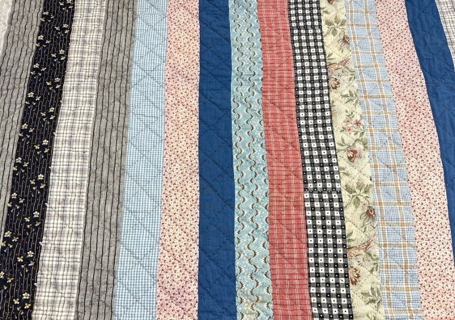 Antique Mennonite 1900s Quilt with Narrow Bars