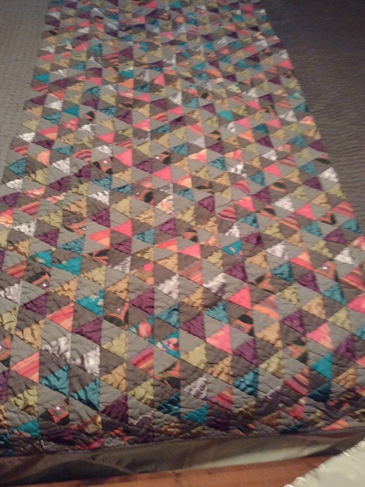 Charming Vintage Triangle Quilt in Purple and Gold