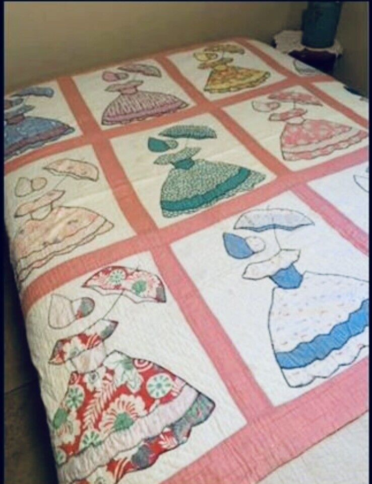 Antique Sun Bonnet Girl Quilt - Early 1900s