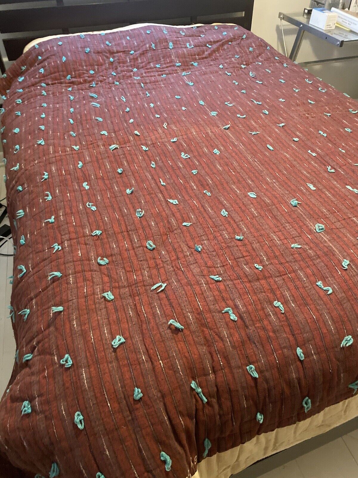 Antique 1900s Hand-Sewn Reversible Comforter Quilt