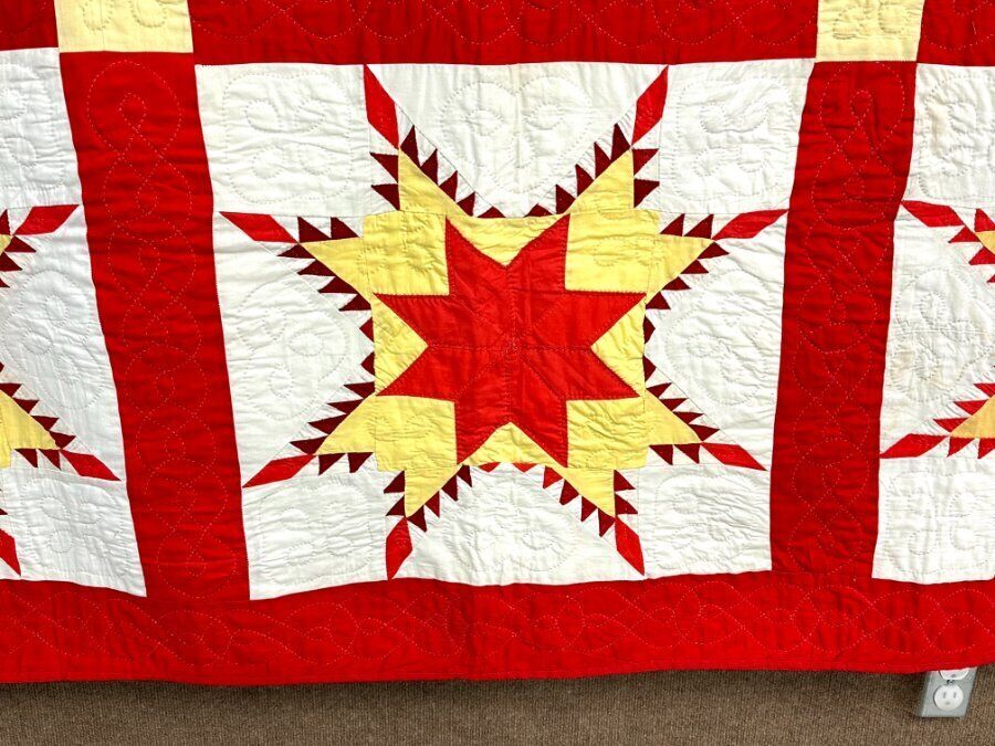 Vintage 1900s Feather Star Quilt - Rare Find