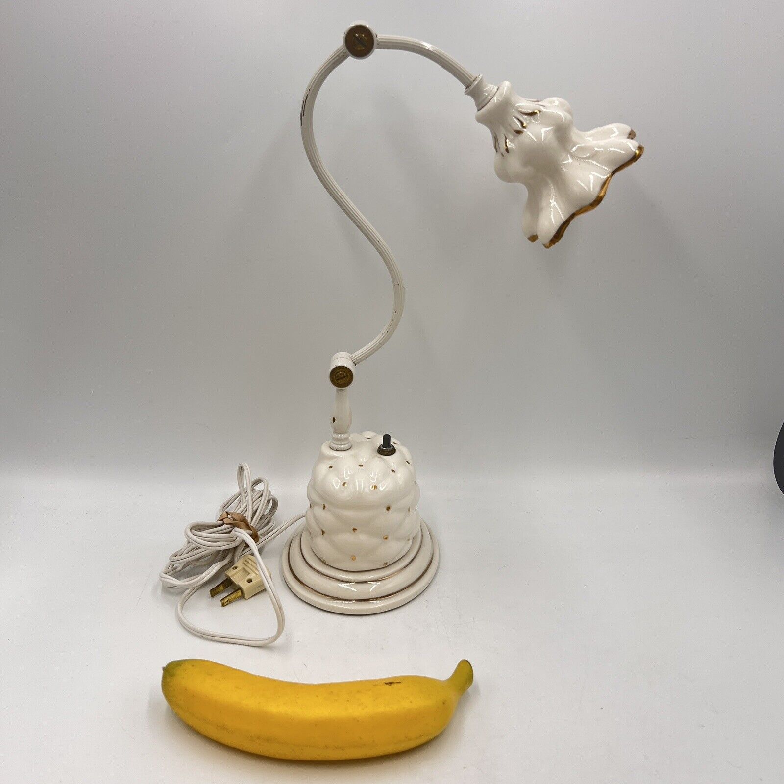 Victorian Quilted Porcelain Bedside Lamp with Gold