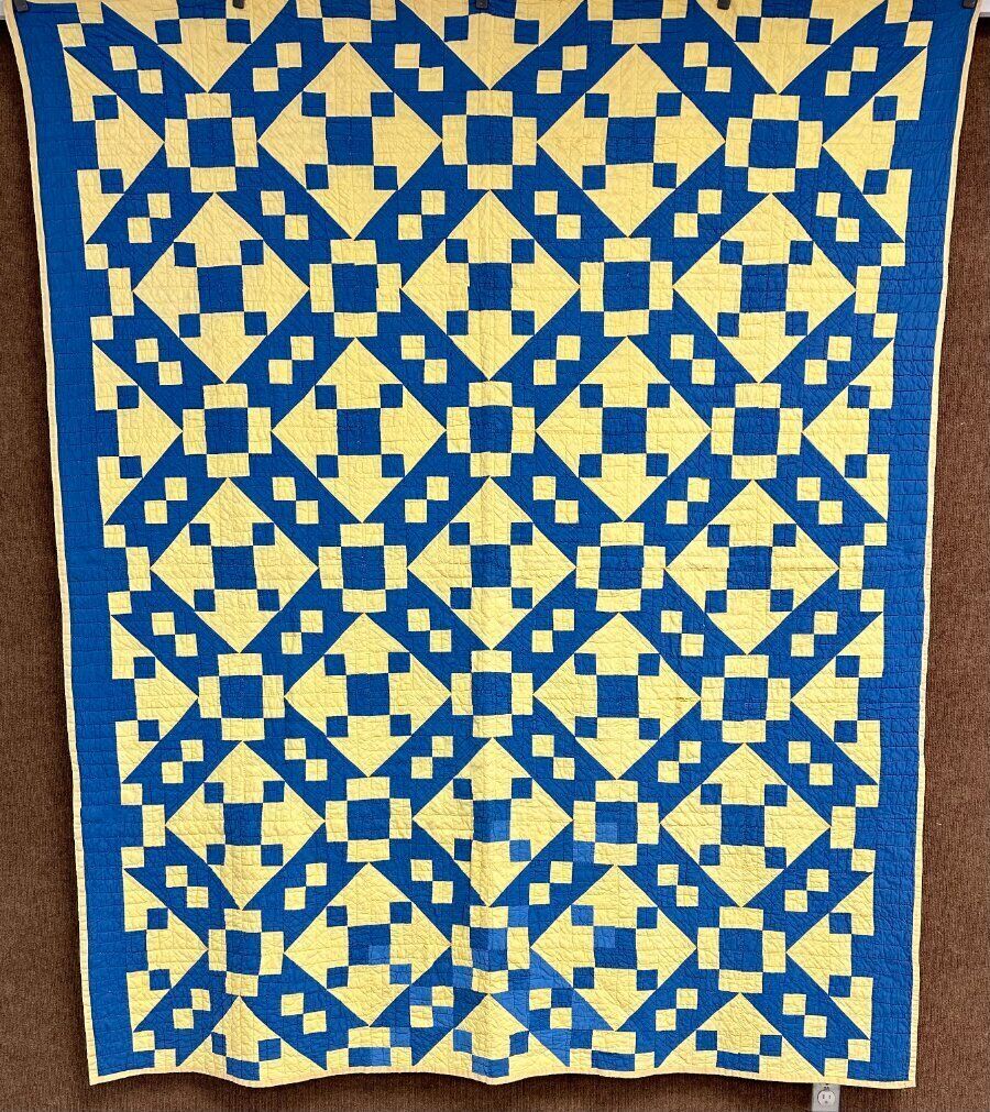 Vintage 1900s Amish Jacobs Ladder Quilt