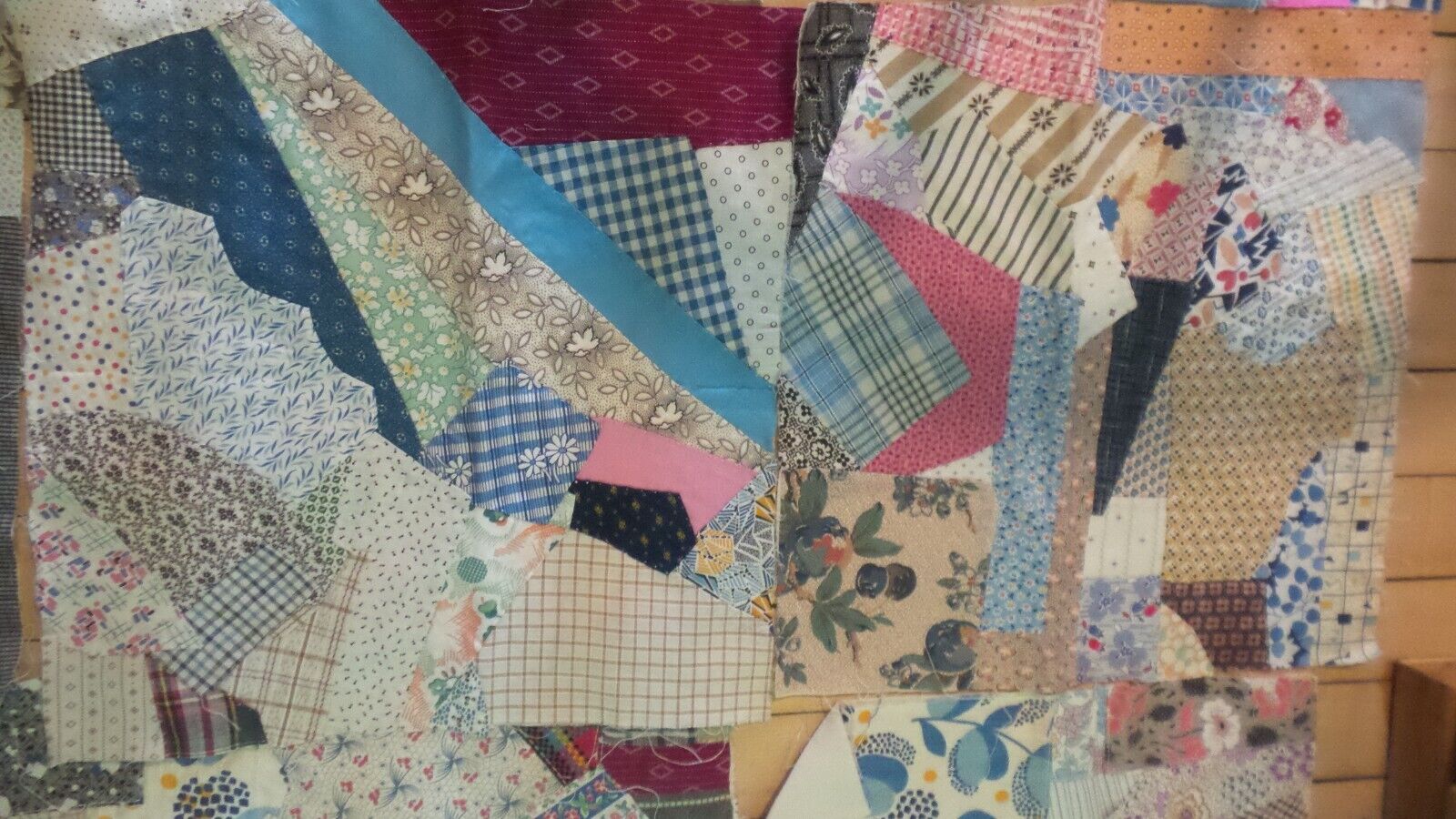 Vintage Quilt Squares Set - Early 1900s Fabric