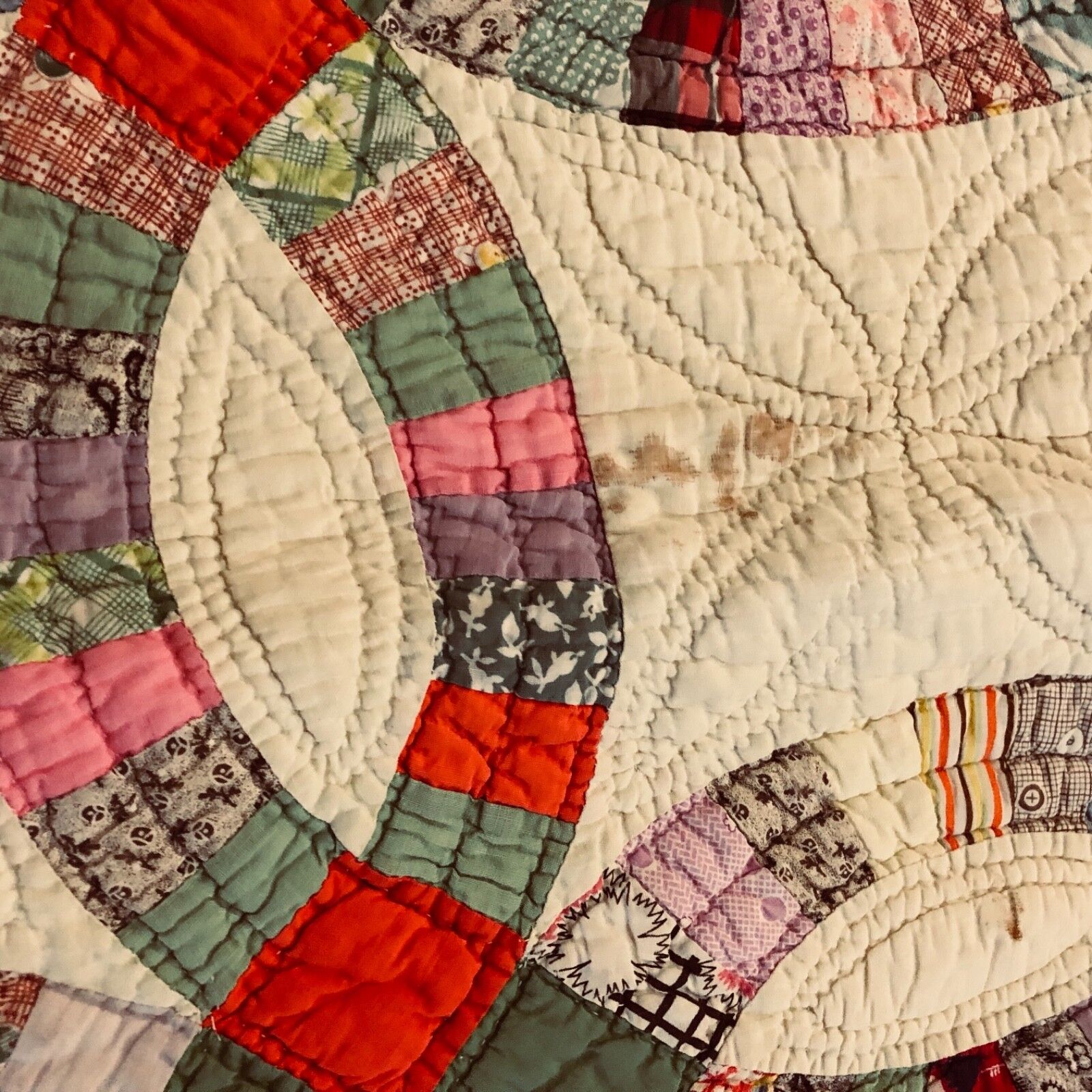 Antique Wedding Ring Quilt from Early 1900s
