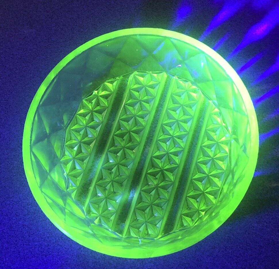 1800s Bryce Brothers Yellow Uranium Glass Bowl