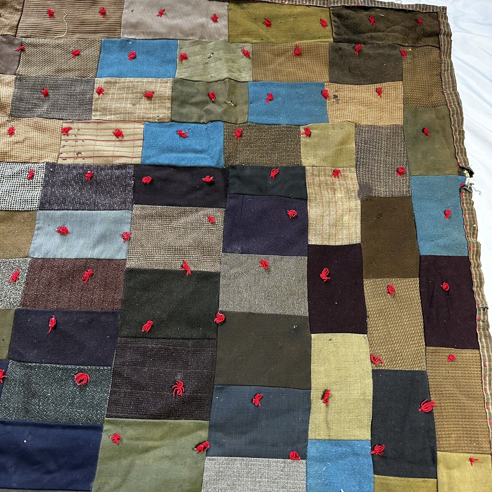 Victorian Patchwork Folk Art Quilt Blanket 66x72