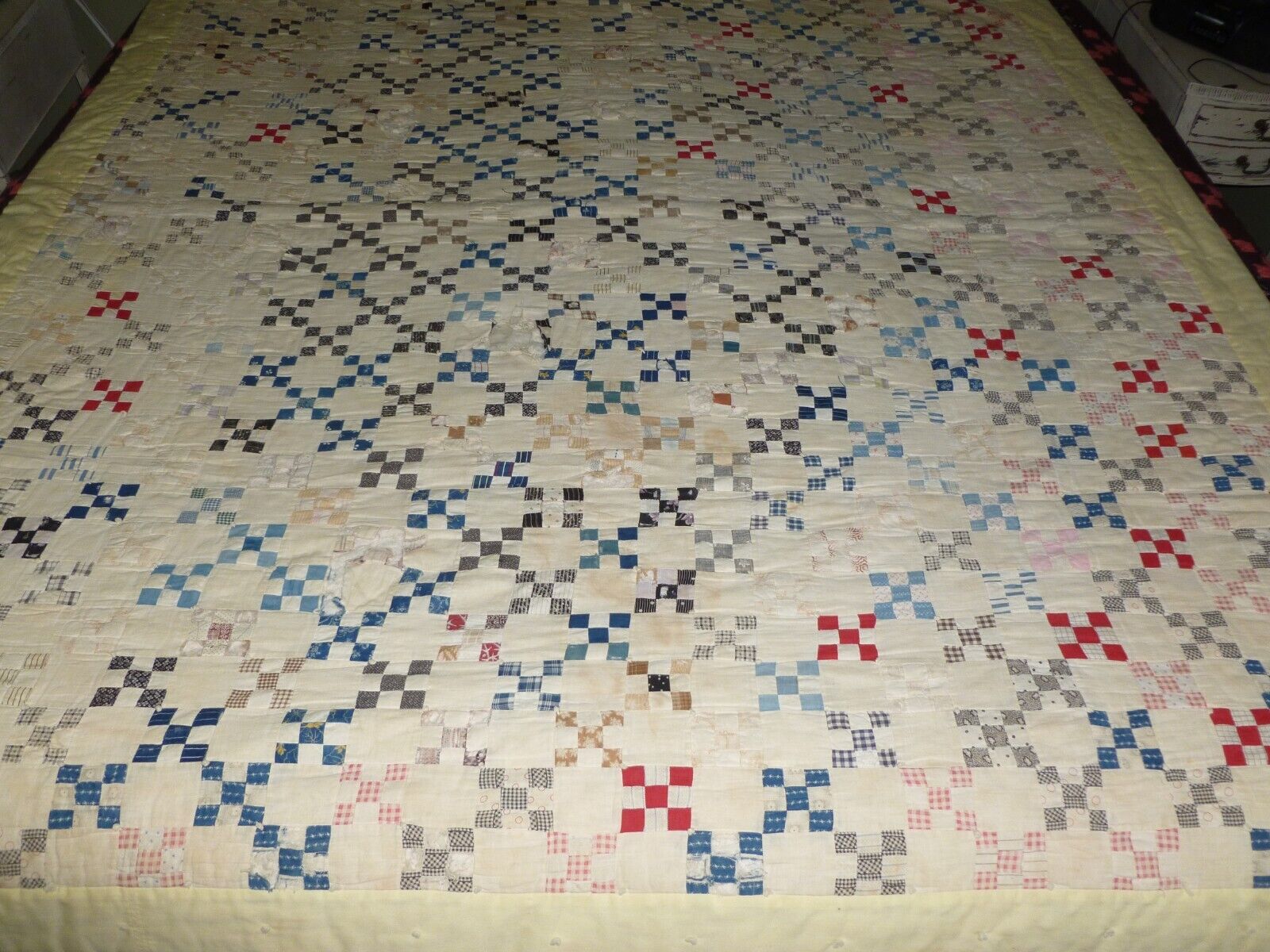 Early 1900s Nine Patch Antique Quilt